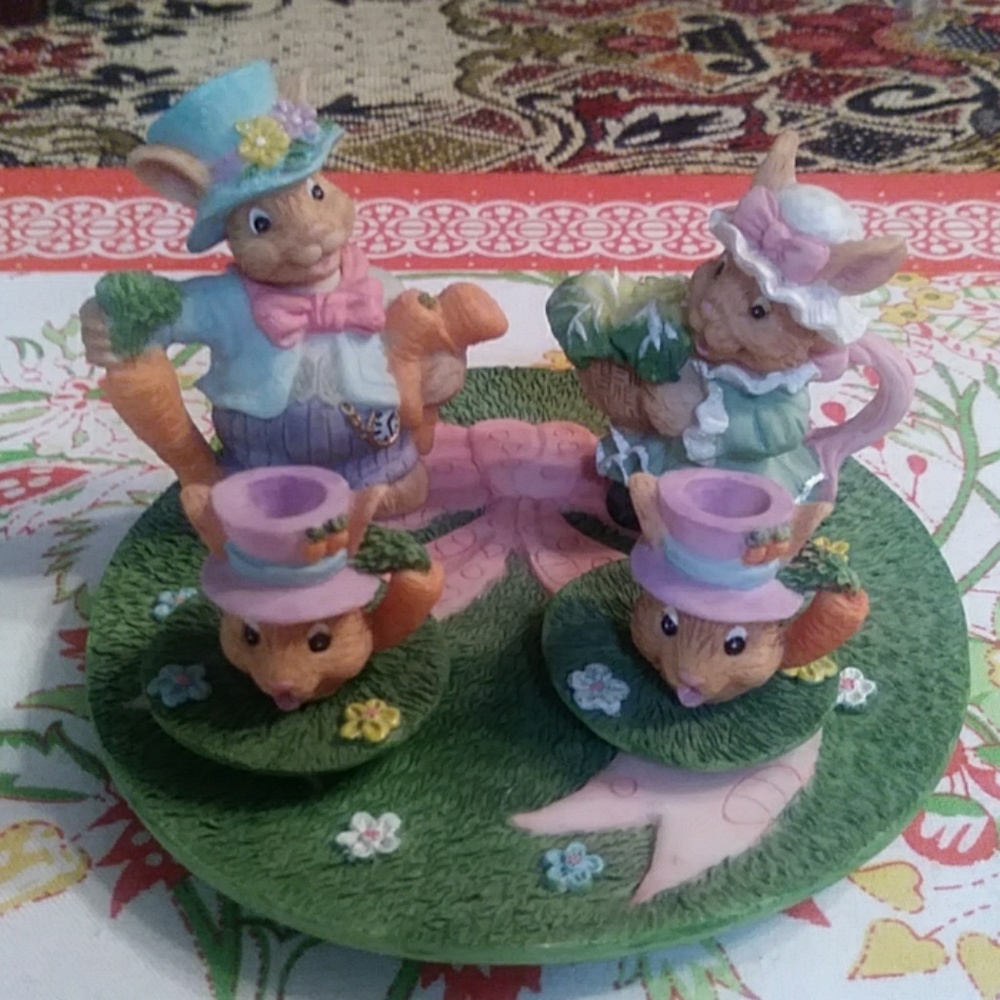 FINAL SALE 8 piece bunny tea set.